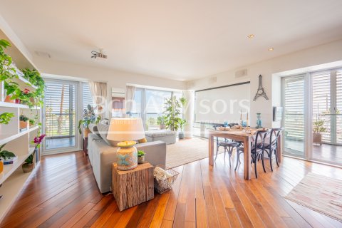 Apartamento de 2 dormitorios en venta en Barcelona, Cataluña, Spain № 2869 - foto 18