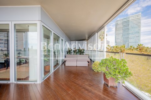 Apartamento de 2 dormitorios en venta en Barcelona, Cataluña, Spain № 2869 - foto 13