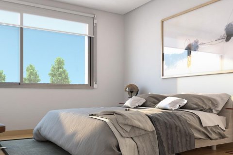 Apartamento de 3 dormitorios en venta en Francesc Macia Badalona, Barcelona, Cataluña, Spain № 2943 - foto 2
