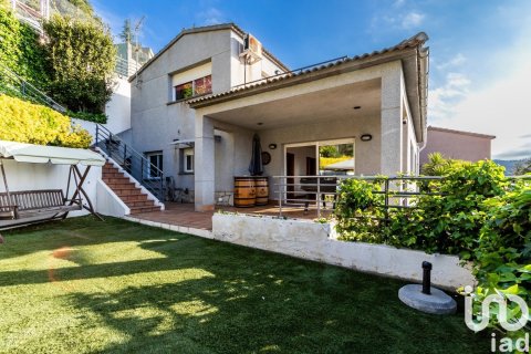 Купить дом в Матадепера, Испания с 4 спальни, 441м², № 4919 - фото 11