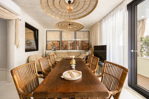 Купить квартиру в Барселона, Испания с 3 спальни, 91м², № 6459 - фото 9