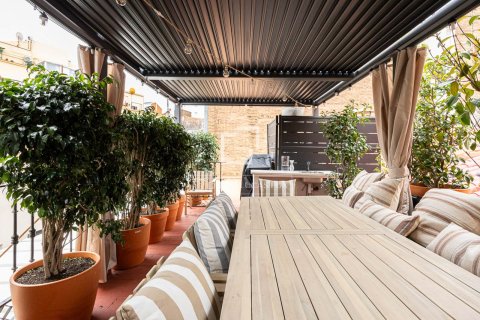 Купить квартиру в Барселона, Испания с 3 спальни, 91м², № 6459 - фото 28