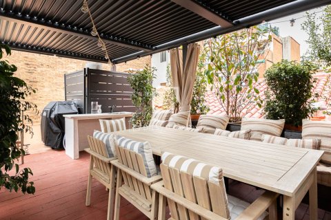 Купить квартиру в Барселона, Испания с 3 спальни, 91м², № 6459 - фото 27