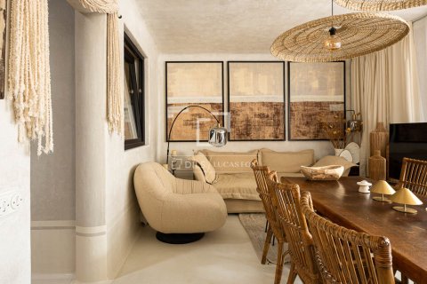 Купить квартиру в Барселона, Испания с 3 спальни, 91м², № 6459 - фото 4