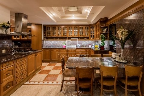 Apartamento de 6 dormitorios en venta en Barcelona, Cataluña, Spain № 8560 - foto 17