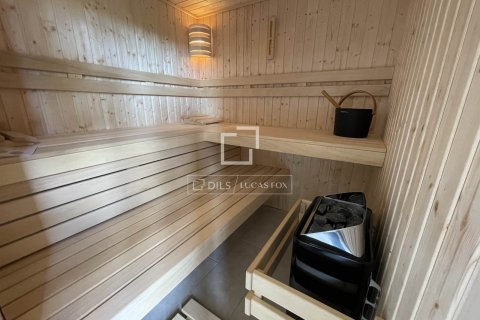 Finca de 18 dormitorios en venta en Sitges, Barcelona, Cataluña, Spain № 8559 - foto 29