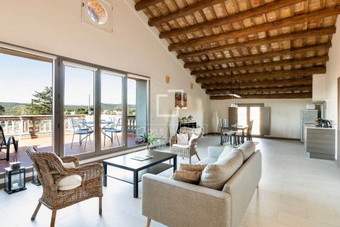 Finca de 18 dormitorios en venta en Sitges, Barcelona, Cataluña, Spain № 8559 - foto 10