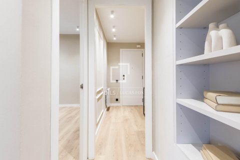 Купить квартиру в Барселона, Испания с 4 спальни, 100м², № 8565 - фото 7