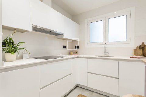 Купить квартиру в Барселона, Испания с 4 спальни, 100м², № 8565 - фото 20