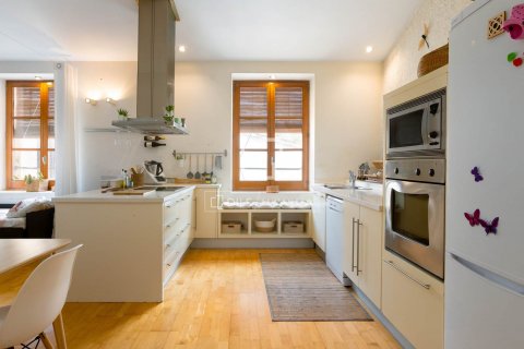 Villa de 5 dormitorios en venta en Teia, Barcelona, Cataluña, Spain № 8561 - foto 16