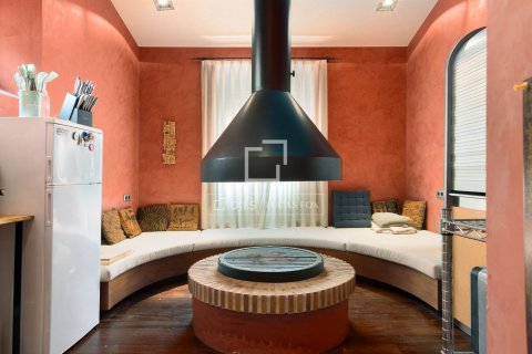 Villa de 5 dormitorios en venta en Teia, Barcelona, Cataluña, Spain № 8561 - foto 9
