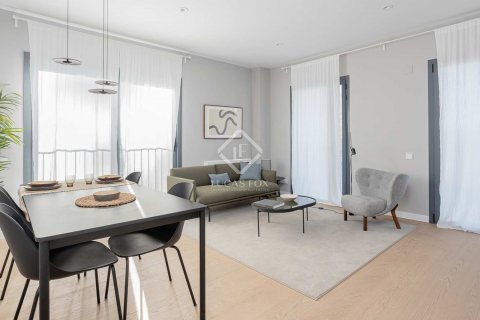 Apartamento de 2 dormitorios en venta en Barcelona, Cataluña, Spain № 8562