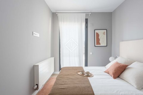 Apartamento de 2 dormitorios en venta en Barcelona, Cataluña, Spain № 8562 - foto 8
