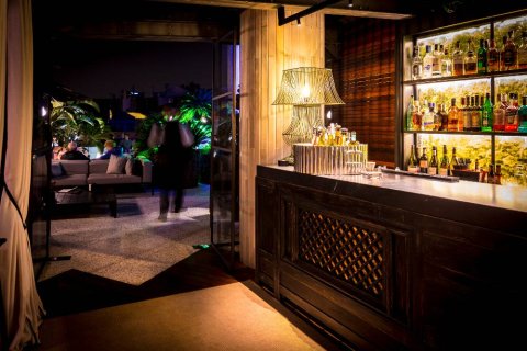 Propiedad comercial de 75 m² en venta en Barcelona, Cataluña, Spain № 1818