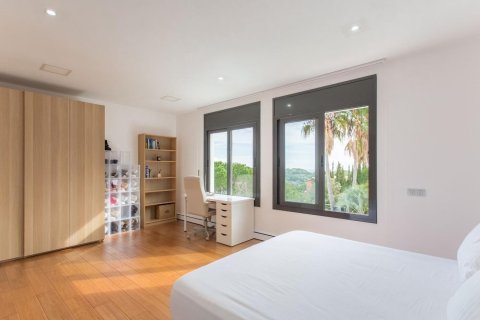 Сasa de 3 dormitorios en venta en Sant Andreu de Llavaneres, Barcelona, Cataluña, Spain № 1819 - foto 17
