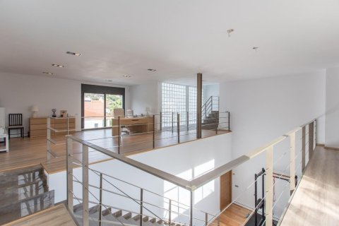 Сasa de 3 dormitorios en venta en Sant Andreu de Llavaneres, Barcelona, Cataluña, Spain № 1819 - foto 21