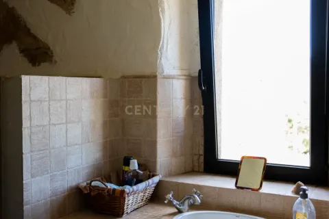 Сasa de 7 dormitorios en venta en Font-rubí, Barcelona, Cataluña, Spain № 7009 - foto 15