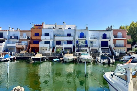 Сasa de 3 dormitorios en venta en Sitges, Barcelona, Cataluña, Spain № 6614 - foto 2