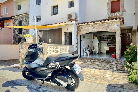 Сasa de 3 dormitorios en venta en Sitges, Barcelona, Cataluña, Spain № 6614 - foto 13
