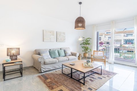 Apartamento de 3 dormitorios en venta en Sitges, Barcelona, Cataluña, Spain № 6615