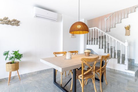 3 bedrooms apartment for sale in Sitges, Barcelona, Catalonia, Spain № 6615 - photo 8