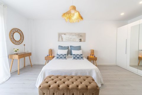 3 bedrooms apartment for sale in Sitges, Barcelona, Catalonia, Spain № 6615 - photo 15