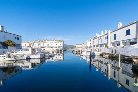 Сasa de 4 dormitorios en venta en Sitges, Barcelona, Cataluña, Spain № 6612 - foto 15