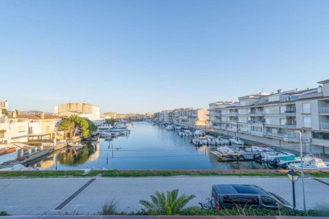 Сasa de 4 dormitorios en venta en Sitges, Barcelona, Cataluña, Spain № 6612 - foto 29