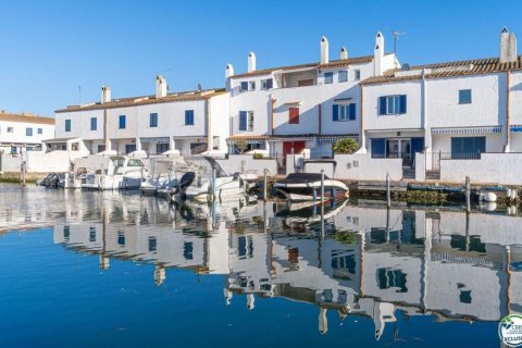 Сasa de 4 dormitorios en venta en Sitges, Barcelona, Cataluña, Spain № 6612 - foto 17