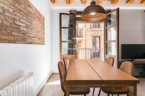Apartamento de 3 dormitorios en venta en Barcelona, Cataluña, Spain № 6610 - foto 11