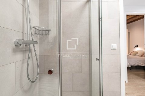 Apartamento de 3 dormitorios en venta en Barcelona, Cataluña, Spain № 6610 - foto 23