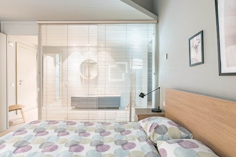 Apartamento de 4 dormitorios en venta en Barcelona, Cataluña, Spain № 6611 - foto 14