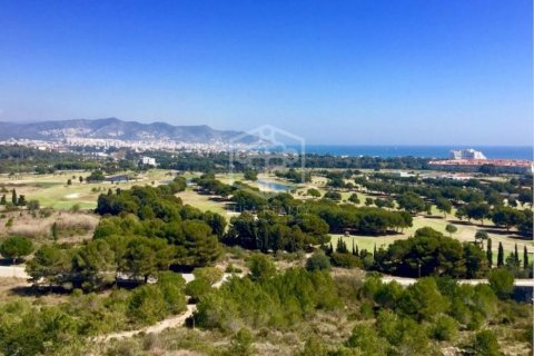 Parcela de 600 m² en venta en Sitges, Barcelona, Cataluña, Spain № 949 - foto 3