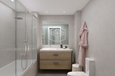 Apartamento de 3 dormitorios en venta en Barcelona, Cataluña, Spain № 954 - foto 6