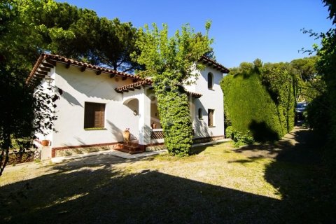 Villa de 13 dormitorios en venta en Barcelona, Cataluña, Spain № 948 - foto 4