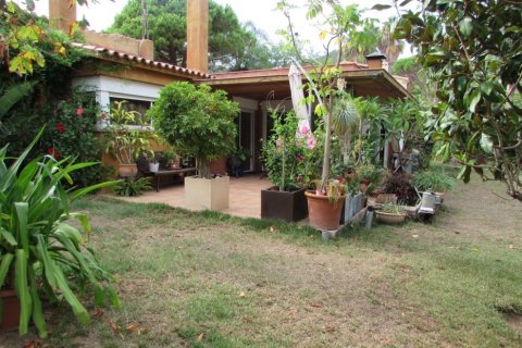 Villa de 2 dormitorios en venta en Blanes, Gerona, Cataluña, Spain № 951 - foto 4