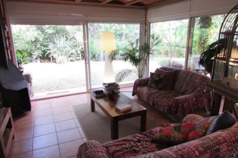 Villa de 2 dormitorios en venta en Blanes, Gerona, Cataluña, Spain № 951 - foto 14