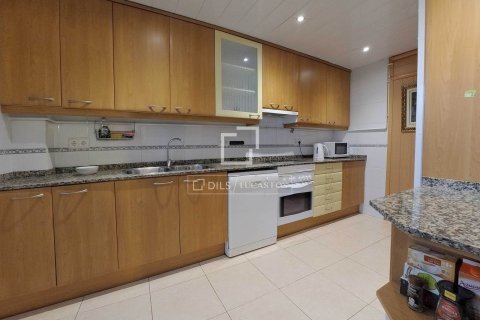 Apartamento de 4 dormitorios en venta en Gavà, Barcelona, Cataluña, Spain № 6291 - foto 5