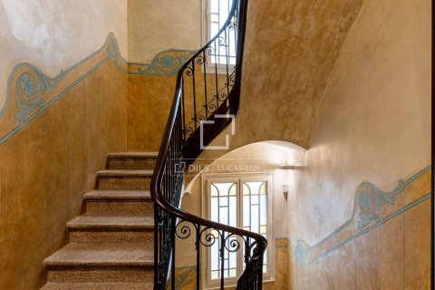 Apartamento de 3 dormitorios en venta en Barcelona, Cataluña, Spain № 6290 - foto 22