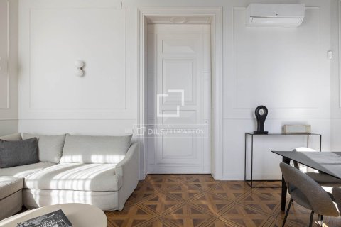 Купить квартиру в Барселона, Испания с 2 спальни, 91м², № 6288 - фото 6