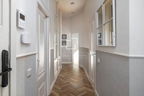 Купить квартиру в Барселона, Испания с 2 спальни, 91м², № 6288 - фото 16
