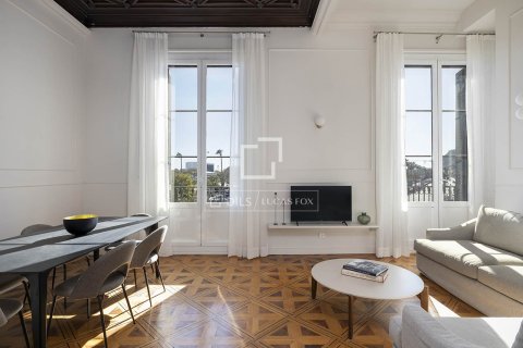 Купить квартиру в Барселона, Испания с 2 спальни, 91м², № 6288 - фото 2