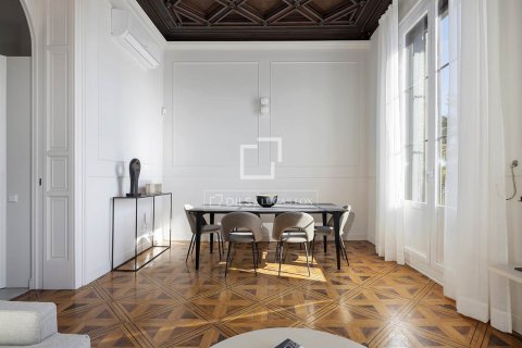 Купить квартиру в Барселона, Испания с 2 спальни, 91м², № 6288 - фото 4
