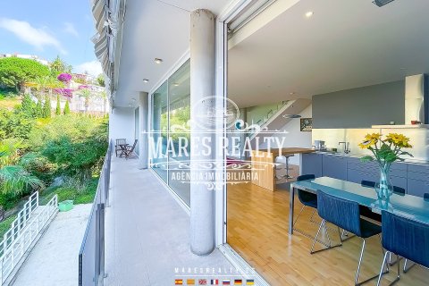 Villa de 4 dormitorios en venta en Lloret de Mar, Gerona, Cataluña, Spain № 1020 - foto 6