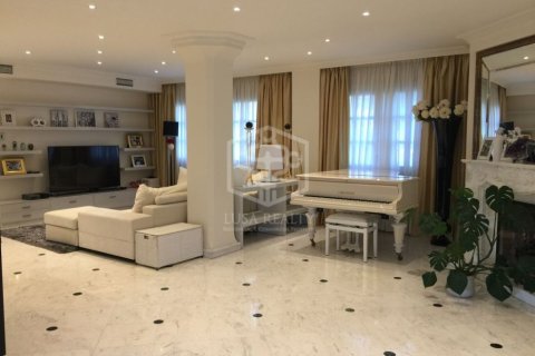 Villa de 7 dormitorios en venta en Castelldefels, Barcelona, Cataluña, Spain № 1023 - foto 13