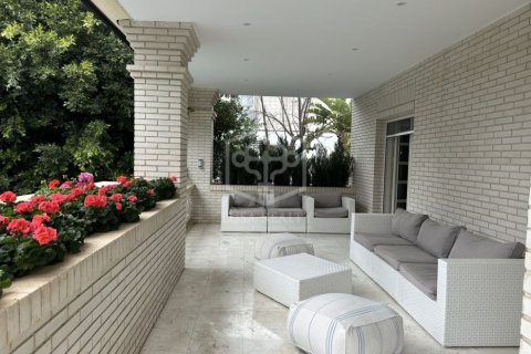 Villa de 7 dormitorios en venta en Castelldefels, Barcelona, Cataluña, Spain № 1023 - foto 6
