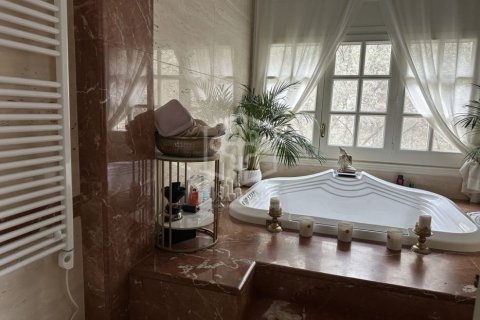 Villa de 7 dormitorios en venta en Castelldefels, Barcelona, Cataluña, Spain № 1023 - foto 27