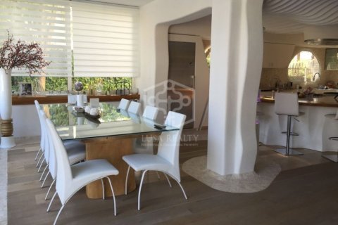 Villa de 7 dormitorios en venta en Castelldefels, Barcelona, Cataluña, Spain № 1023 - foto 20