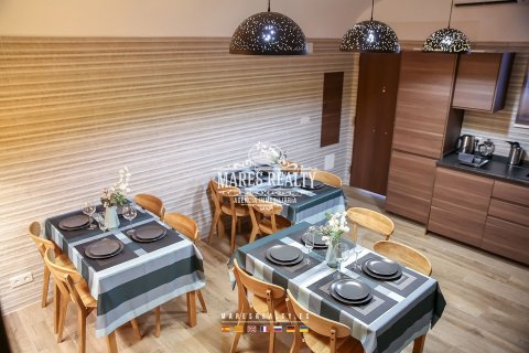 Propiedad comercial de 3 habitaciónes en venta en Blanes, Gerona, Cataluña, Spain № 1018
