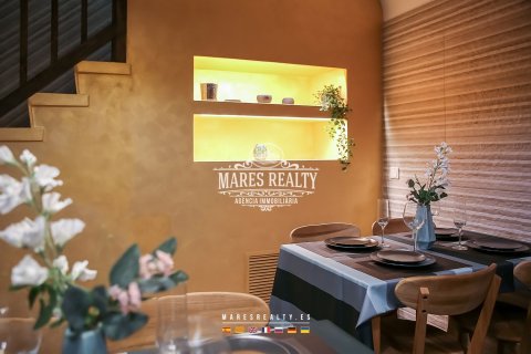 Propiedad comercial de 3 habitaciónes en venta en Blanes, Gerona, Cataluña, Spain № 1018 - foto 4